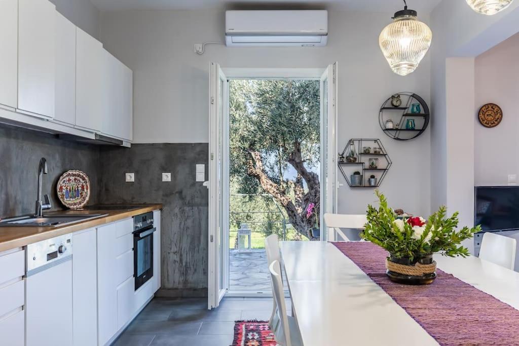 Skopelos Blue Heaven Pool Villa In Olive Grove Екстериор снимка